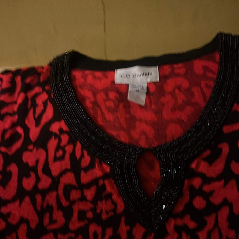 Sweater - Picture 3 of 4